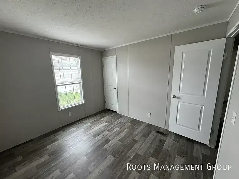 D3 Meadows Ct #D3 — Photo 17