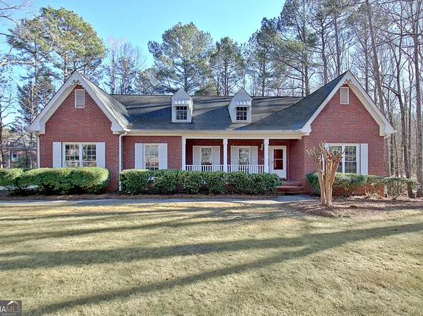 105 Matthew Way, Tyrone, GA 30214