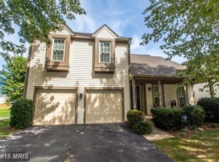 13706 Springhaven Dr, Chantilly, VA 20151