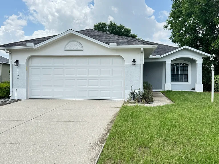 1868 W Shanelle Path — Photo 1