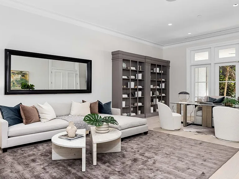 2315 S Ocean Blvd — Photo 15