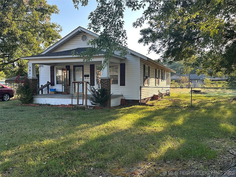 705 N Bryan St, Okmulgee, OK 74447 | Zillow