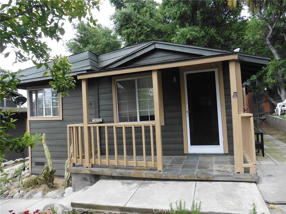 355 Auburn Ln