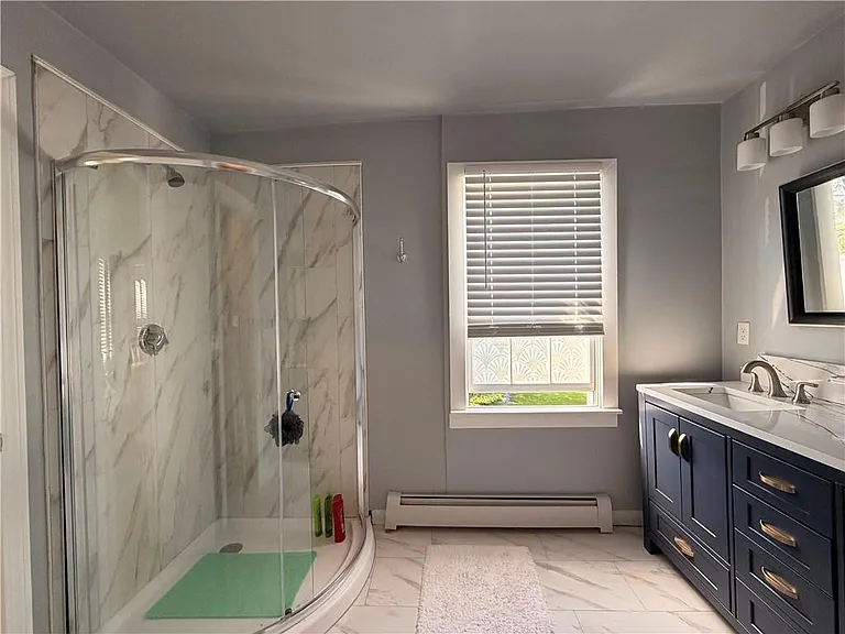25 Marsh St — Photo 18