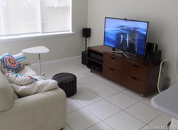 4th image of 5548 NW 113th Pl #0