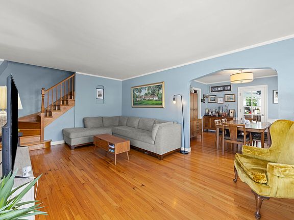 5th image of 1301 Boeger Ave