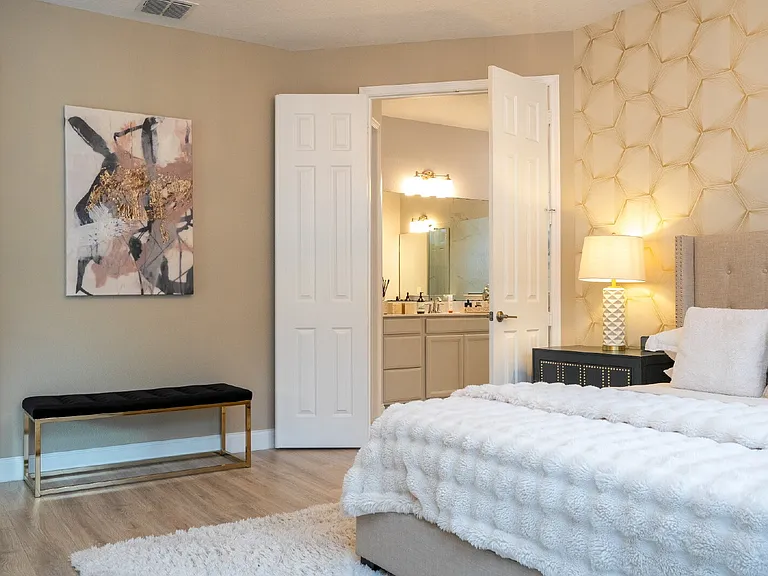 16827 Sanctuary Dr — Photo 45