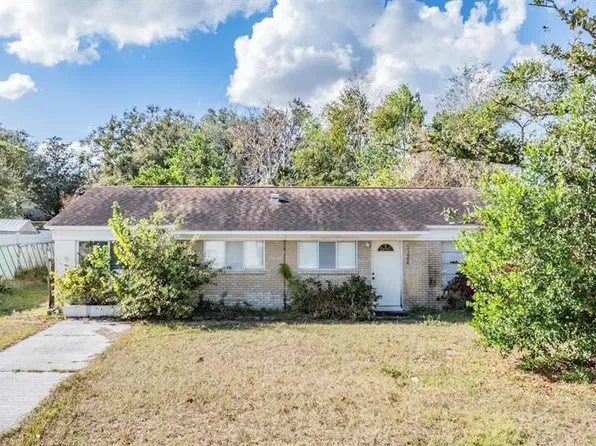 11006 N 61st St, Temple Terrace, FL 33617