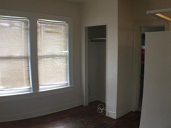 5th image of 801 Page Ave APT 8