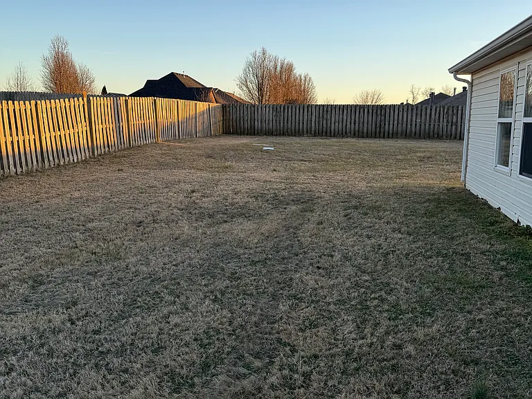 803 SW River Rock St — Photo 11