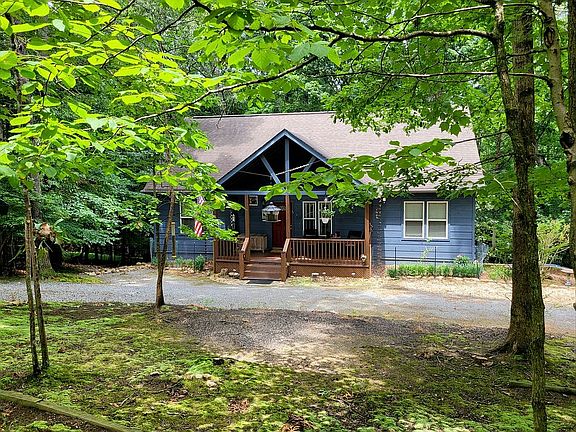 2nd image of 138 Adina Dr