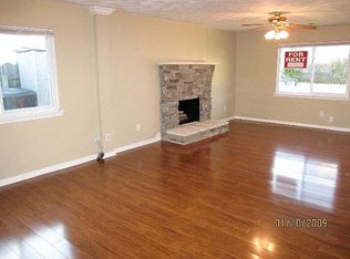 3425 Woodburne Dr, Virginia Beach, VA 23452
