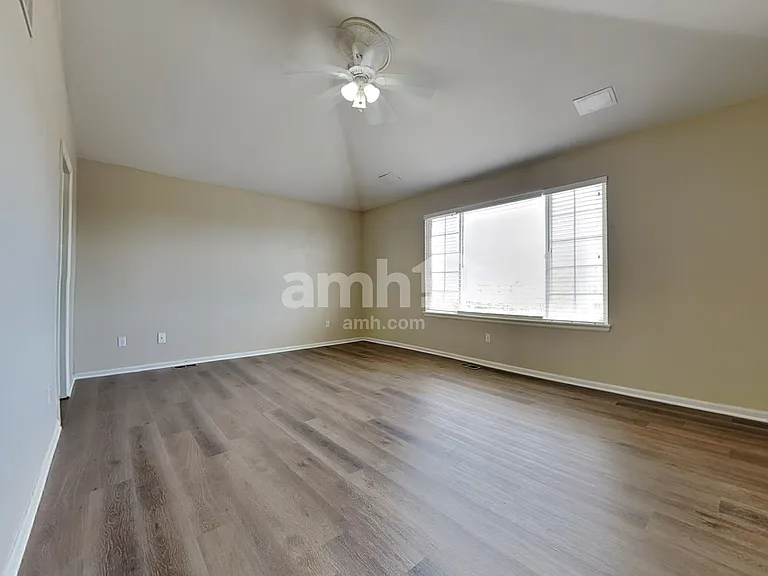 18942 E Vassar Dr — Photo 11