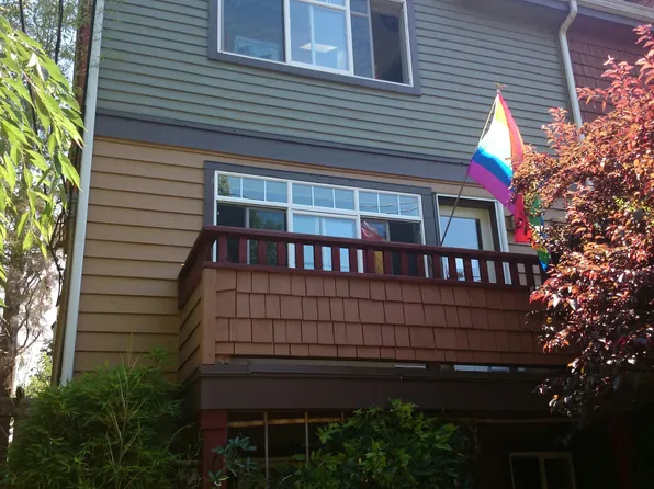 1614 C 20th Ave, Seattle, WA 98122