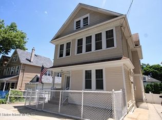 33 Catlin Ave, Staten Island, NY 10304