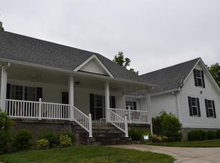 15847 South Rd, Cadiz, KY 42211