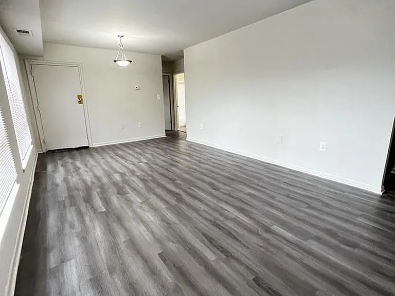 5301 Quincy St — Photo 44