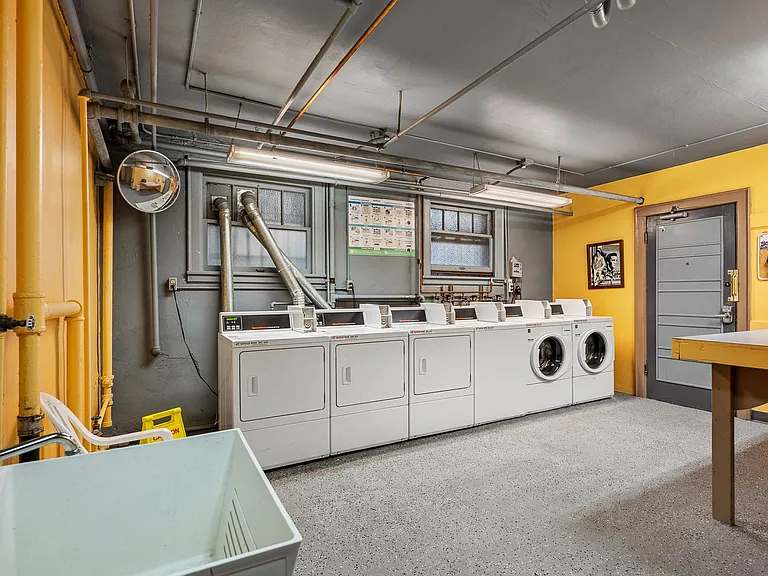 Discover Downtown Living at Chasselton Apartments — Photo 17