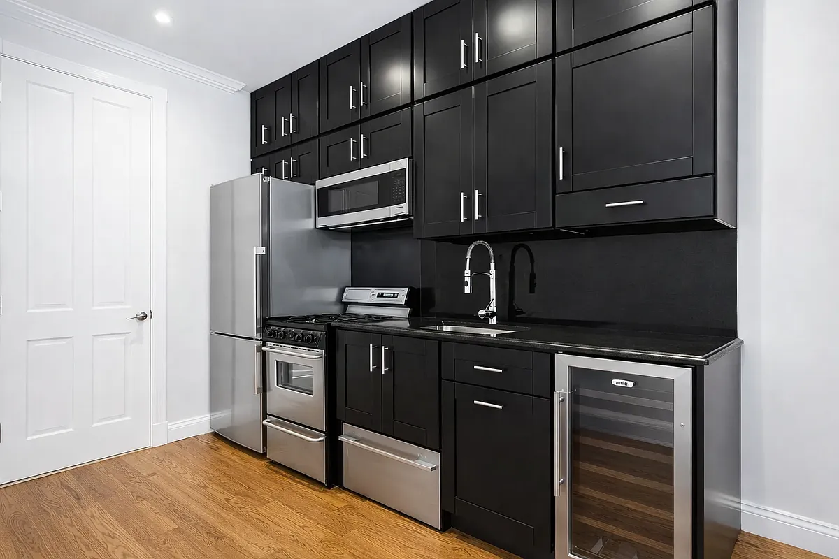 3 West 103rd Street 4FE