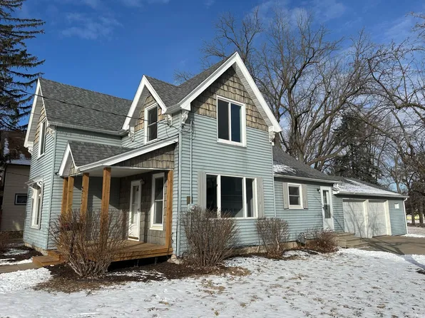 313 2nd St SW, Stewartville, MN 55976