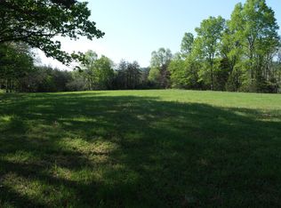 421 Turkeytown Rd, Crab Orchard, KY 40419