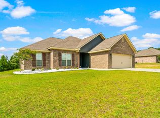 13 W Locust, Sumrall, MS 39482