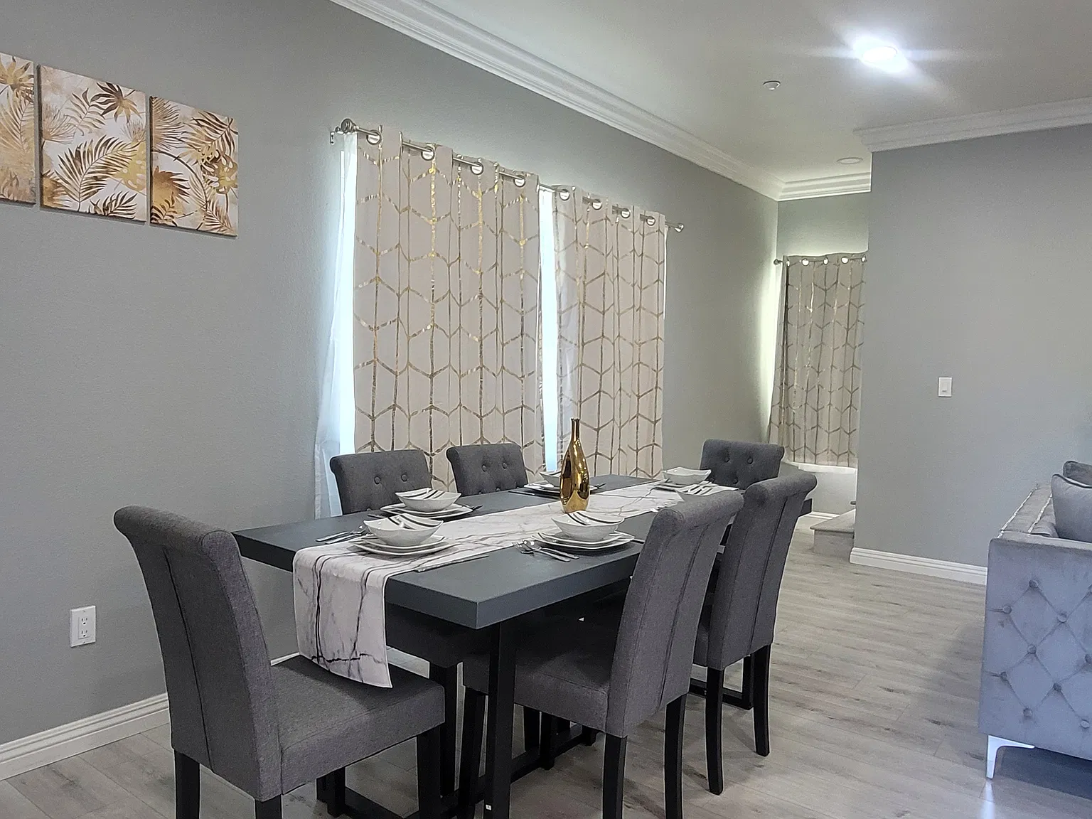 4 bed, 3.5 bath, 1800 sqft, $4,400 — Photo 4