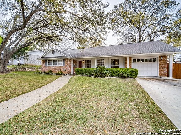 2nd image of 310 Northaven St