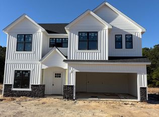 1545 Eastbay Dr, Fayetteville, NC 28312