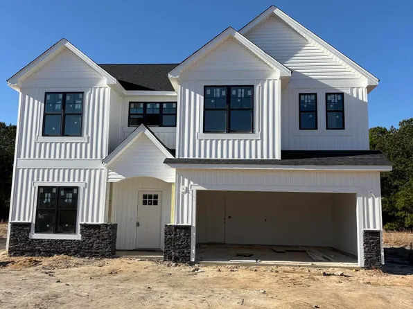 1545 Eastbay Dr, Fayetteville, NC 28312