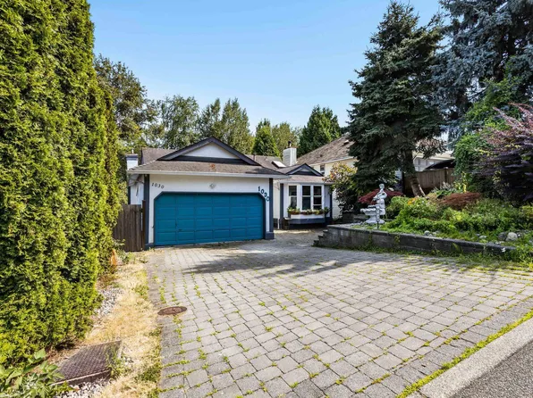 1030 Yarmouth St, Pt Coquitlam, BC V3C 5H4