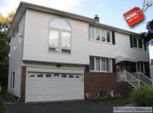 1340 Woodruff Pl, Union, NJ 07083