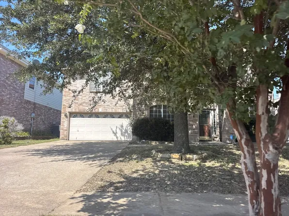 3347 Canyon Rd, Grand Prairie, TX 75052
