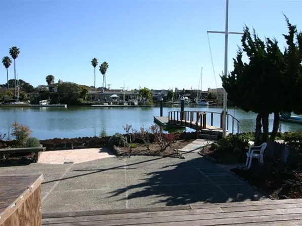 36 Porto Bello Dr, San Rafael, CA 94901