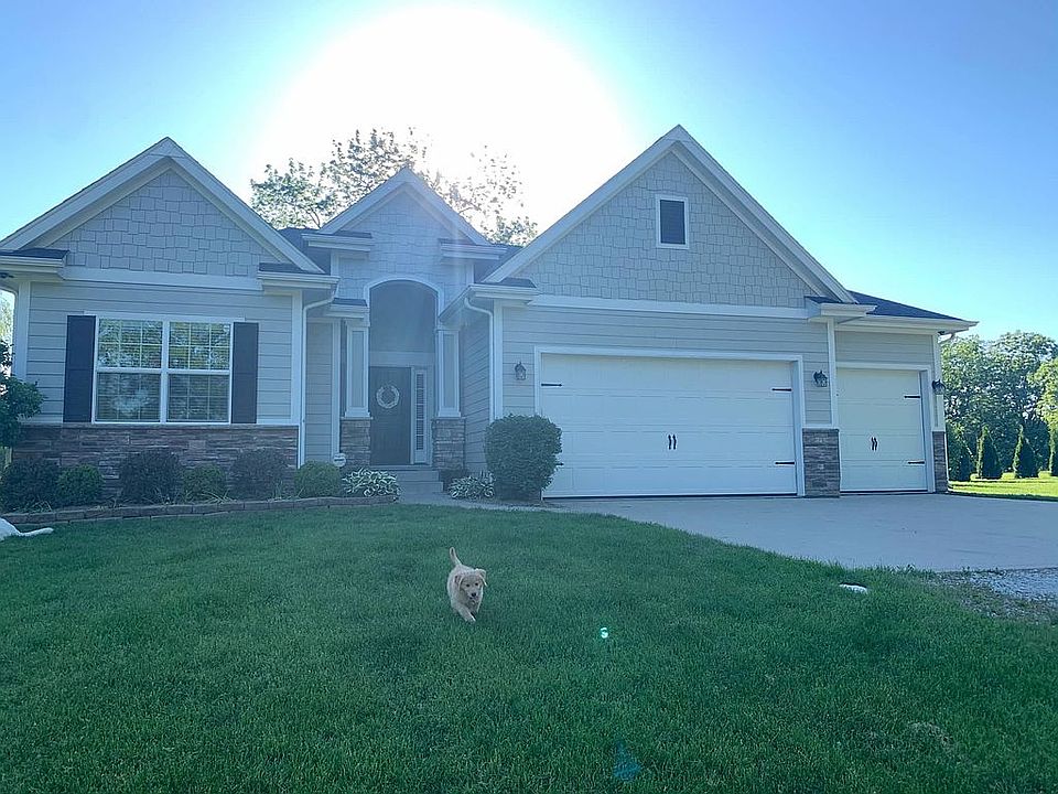 1st image of 4074 NE Casebeer Dr