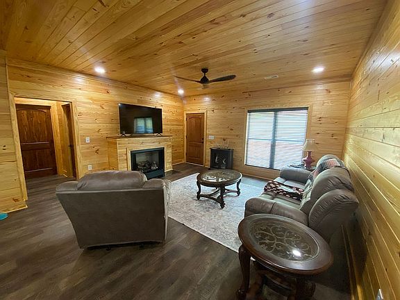 5th image of 285 Adventure Rd