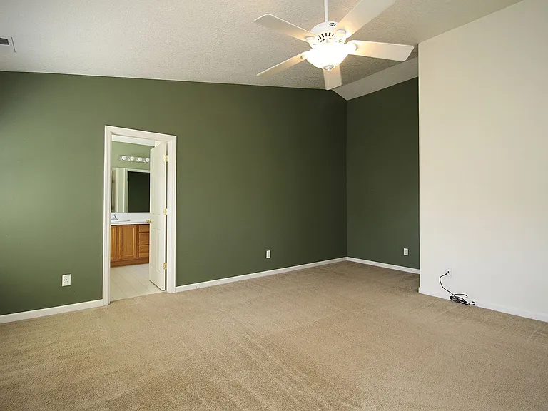 15542 SE Thornbridge Dr — Photo 17