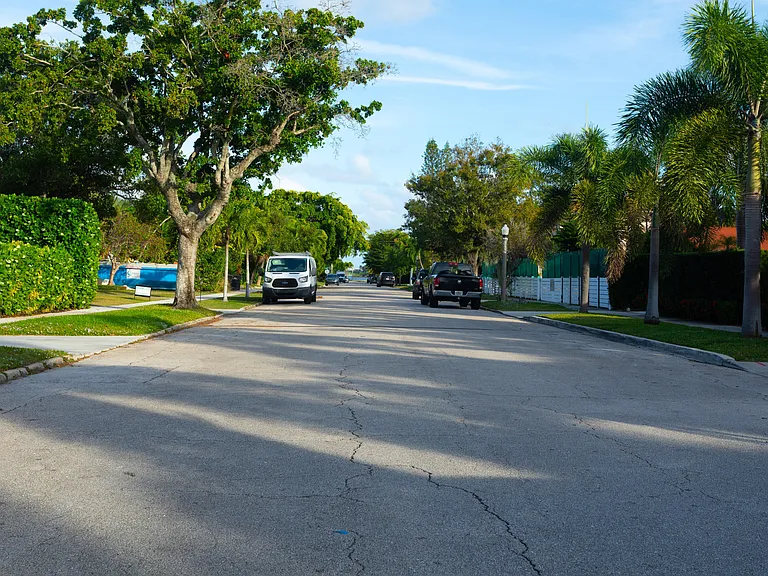 245 Cortez Rd — Photo 29
