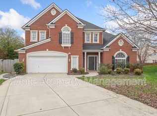 11012 Southfield Dr, Charlotte, NC 28273