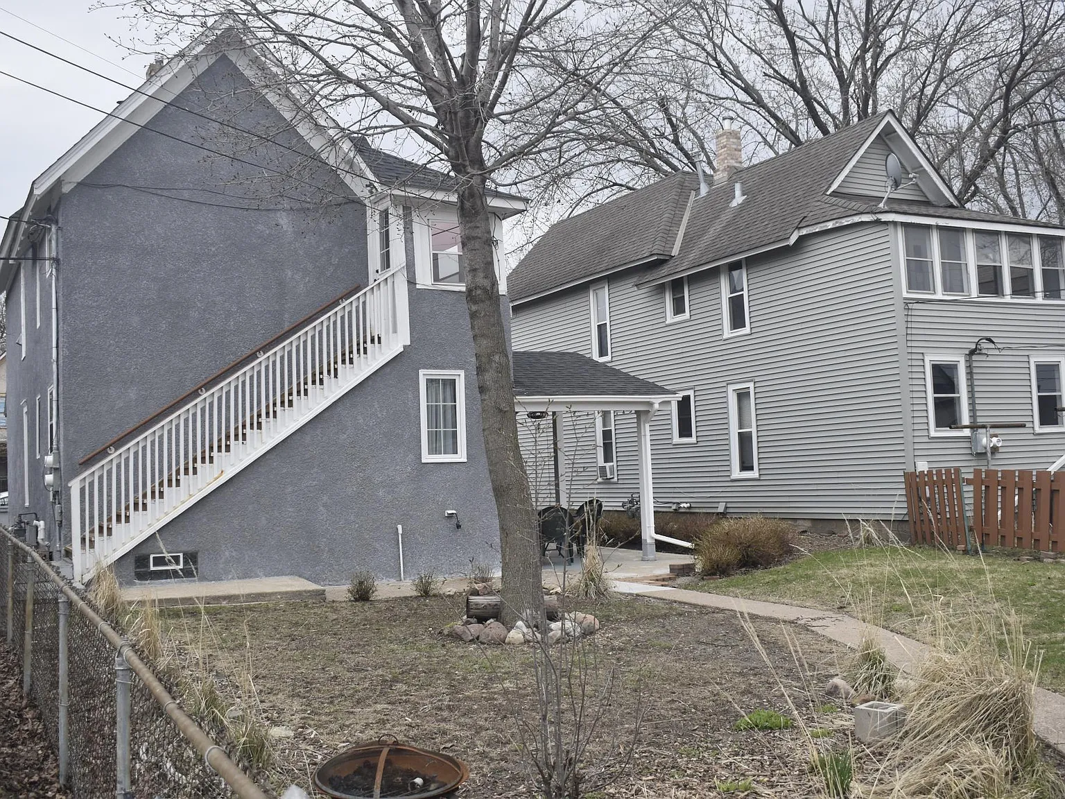 2636 Grand St NE — Photo 3