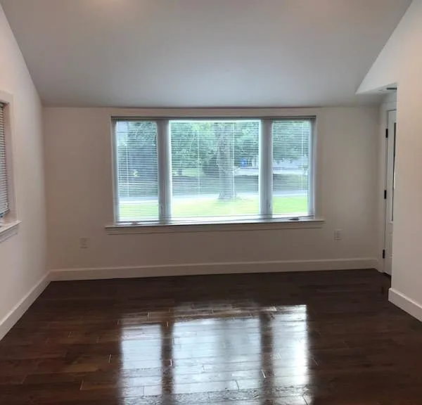 12 John Ringo Rd #B — Photo 5