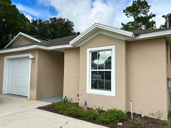 2nd image of 14 Plumtree Pl #B