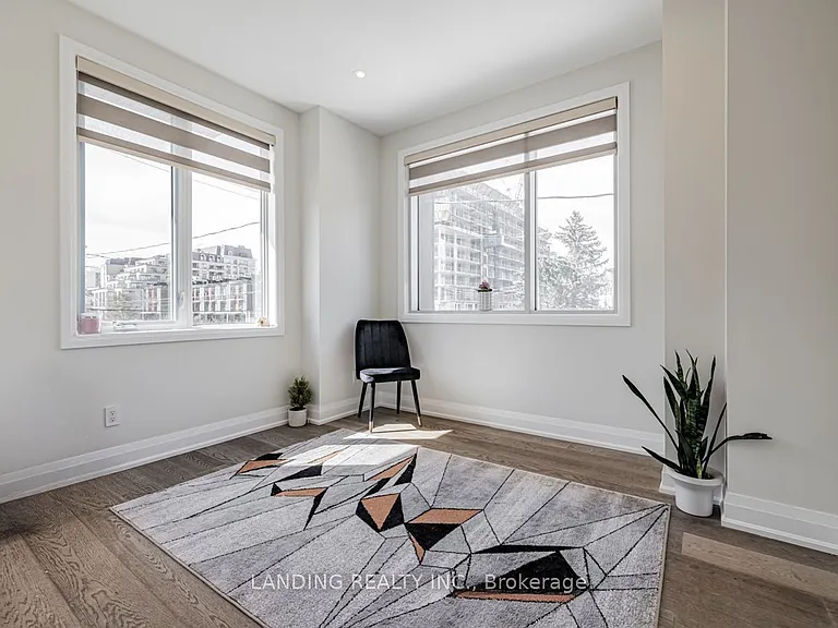 17 Greenbriar Rd #1 — Photo 15