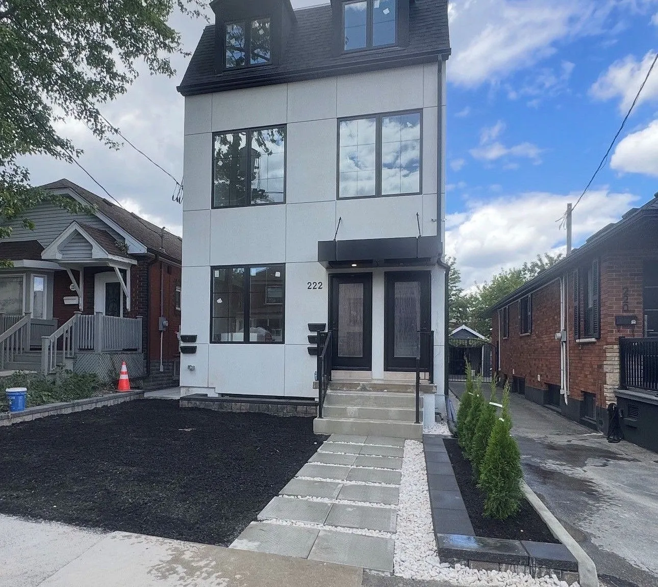 2 bed, $2,650 — Photo 2