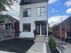 222 Belgravia Ave
