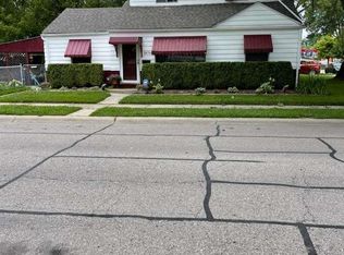 26701 Kathy St, Roseville, MI