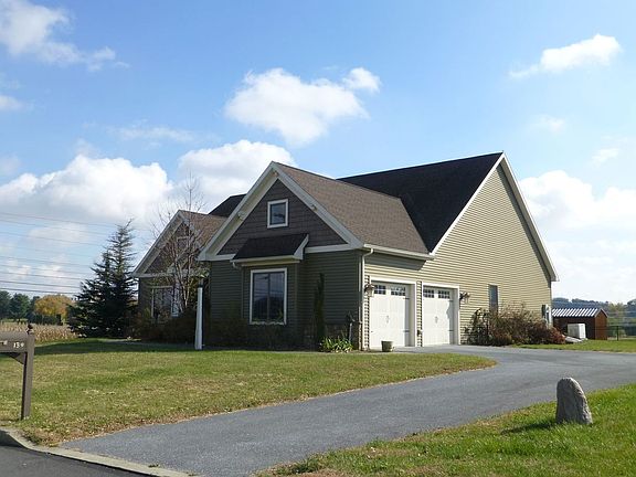 3rd image of 139 Monticello Dr