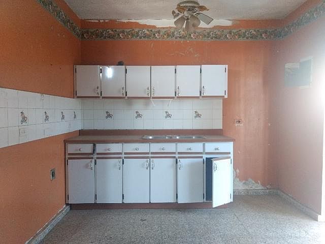 2nd image of A10 Calle Roble