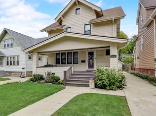 1536 S 79th St, West Allis, WI 53214