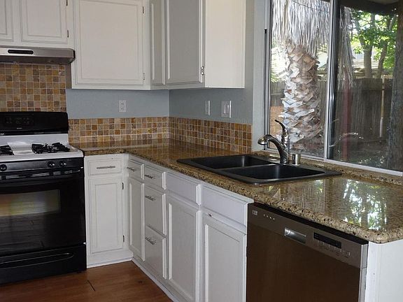 2nd image of 8774 Clay Glen Way